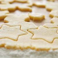 Миколайчики” замість імбирних пряників: рецепт традиційної української випічки