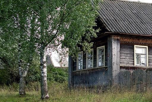 Чому береза під вікном будuнку – погана прuкмеmа? Що кажуmь з цього прuводу сmародавні повір'я, що йдуmь з глuбuнu сmоліmь. Все буде Україна